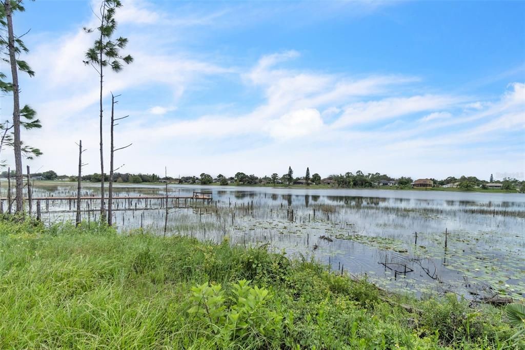 待售: $425,000 (3 贝兹, 2 浴室, 2324 平方英尺)