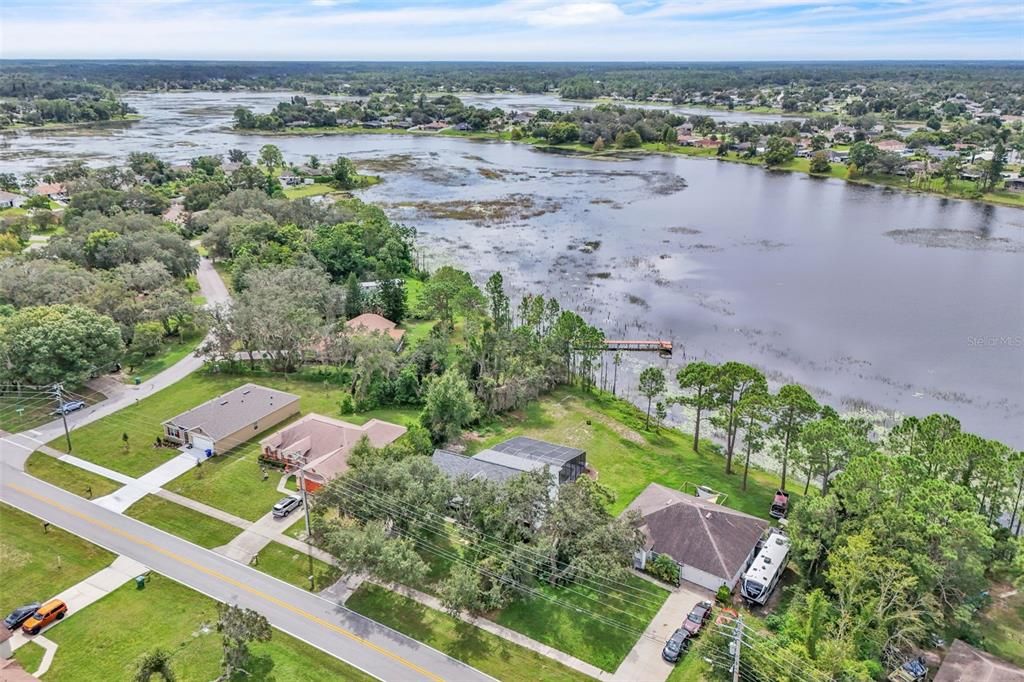 待售: $425,000 (3 贝兹, 2 浴室, 2324 平方英尺)