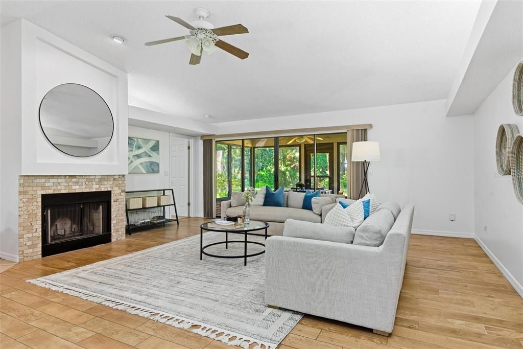 For Sale: $499,000 (4 beds, 2 baths, 2038 Square Feet)