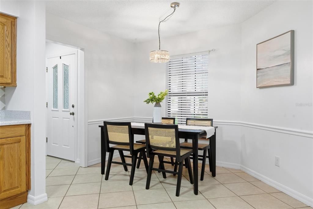 For Sale: $499,000 (4 beds, 2 baths, 2038 Square Feet)