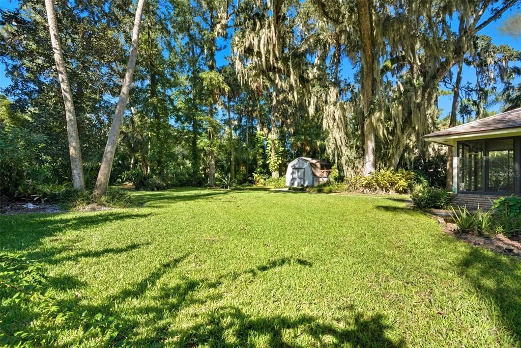 For Sale: $499,000 (4 beds, 2 baths, 2038 Square Feet)