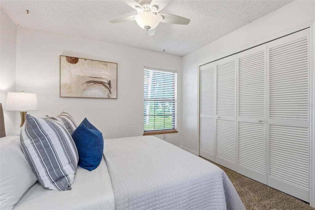 For Sale: $499,000 (4 beds, 2 baths, 2038 Square Feet)