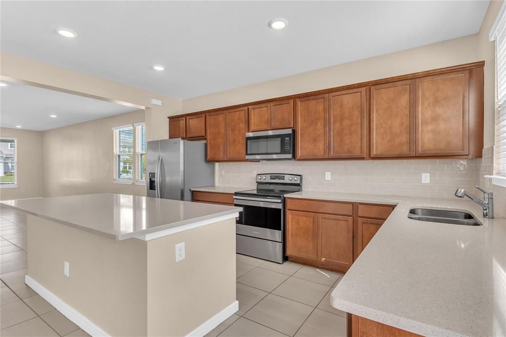 For Sale: $384,900 (3 beds, 2 baths, 1620 Square Feet)