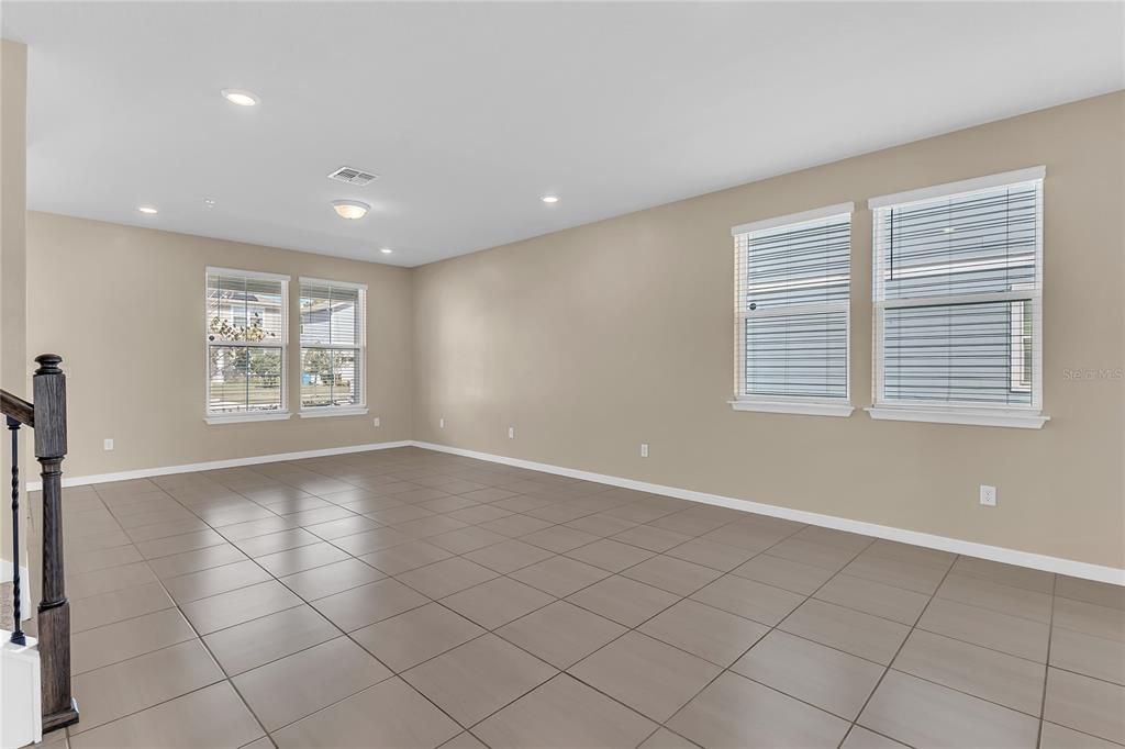 For Sale: $384,900 (3 beds, 2 baths, 1620 Square Feet)