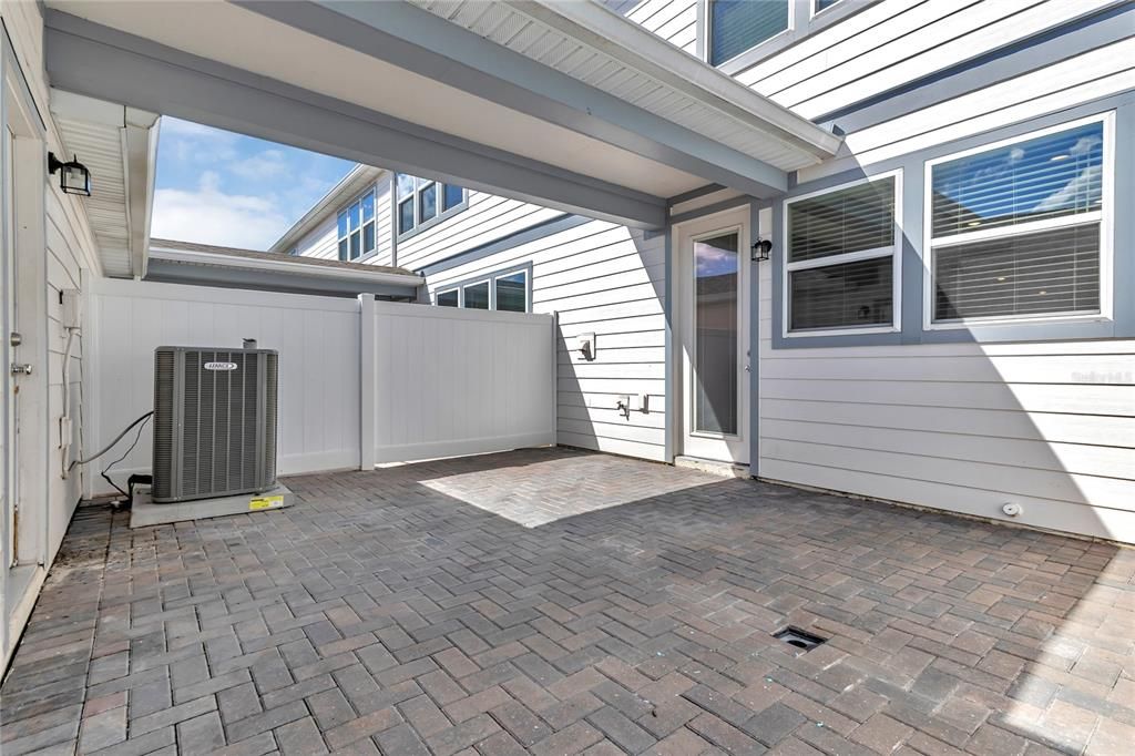 For Sale: $384,900 (3 beds, 2 baths, 1620 Square Feet)