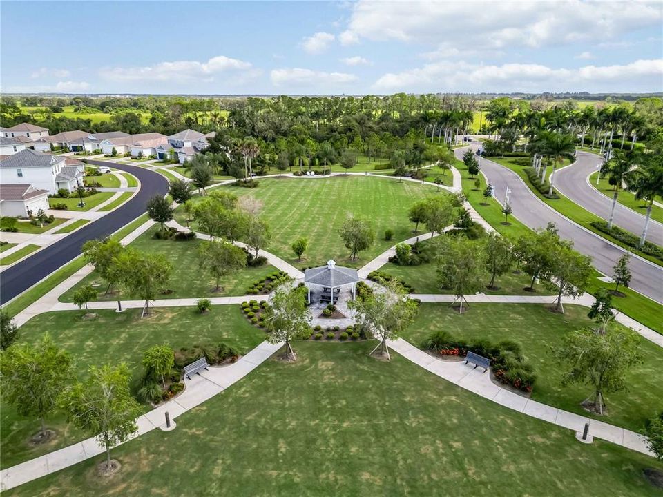 For Sale: $569,900 (3 beds, 2 baths, 2188 Square Feet)