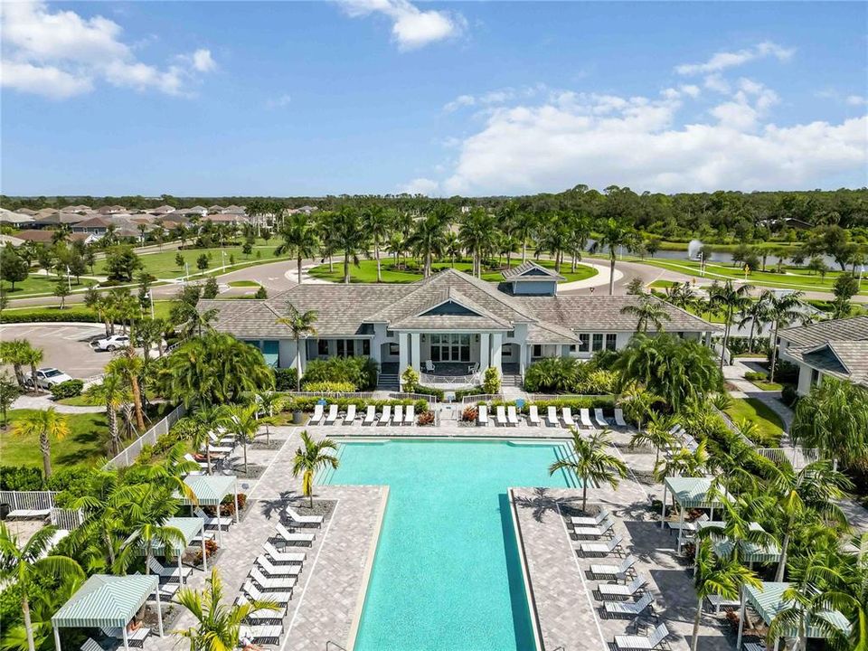 For Sale: $569,900 (3 beds, 2 baths, 2188 Square Feet)