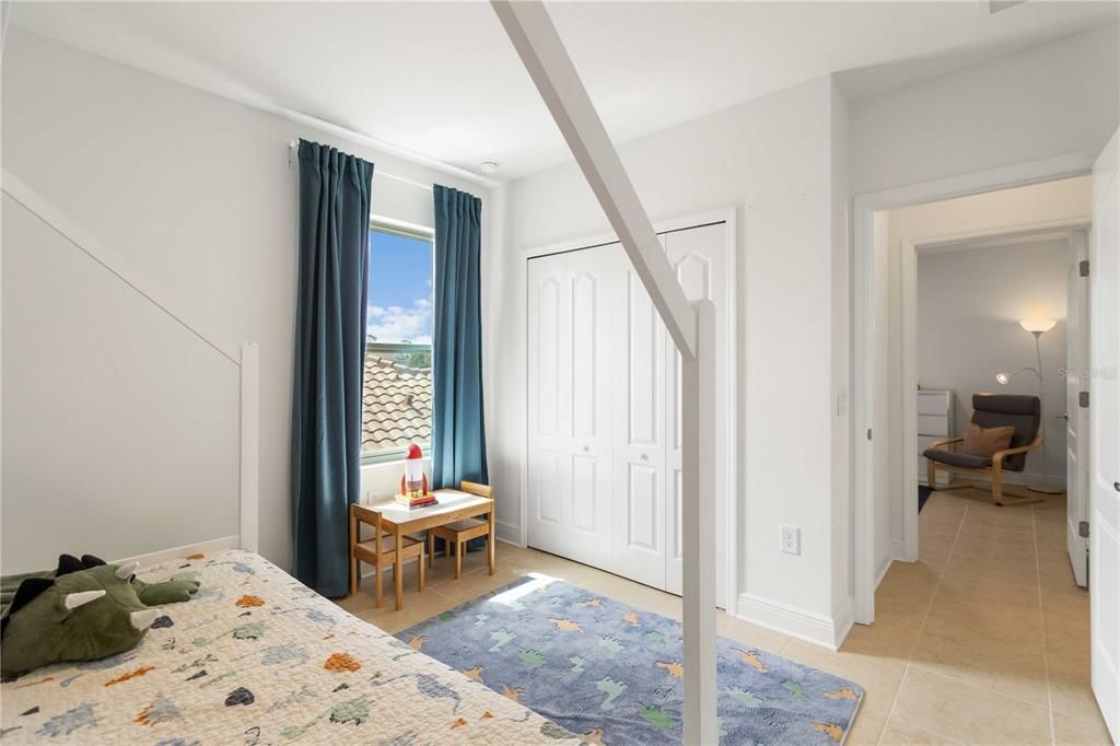 For Sale: $569,900 (3 beds, 2 baths, 2188 Square Feet)