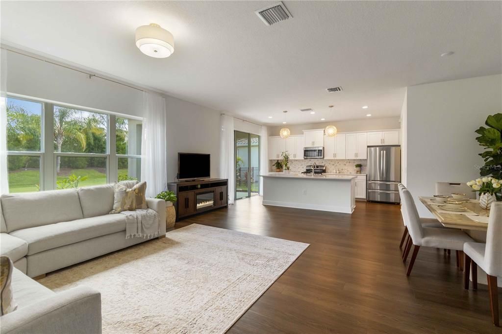 For Sale: $569,900 (3 beds, 2 baths, 2188 Square Feet)