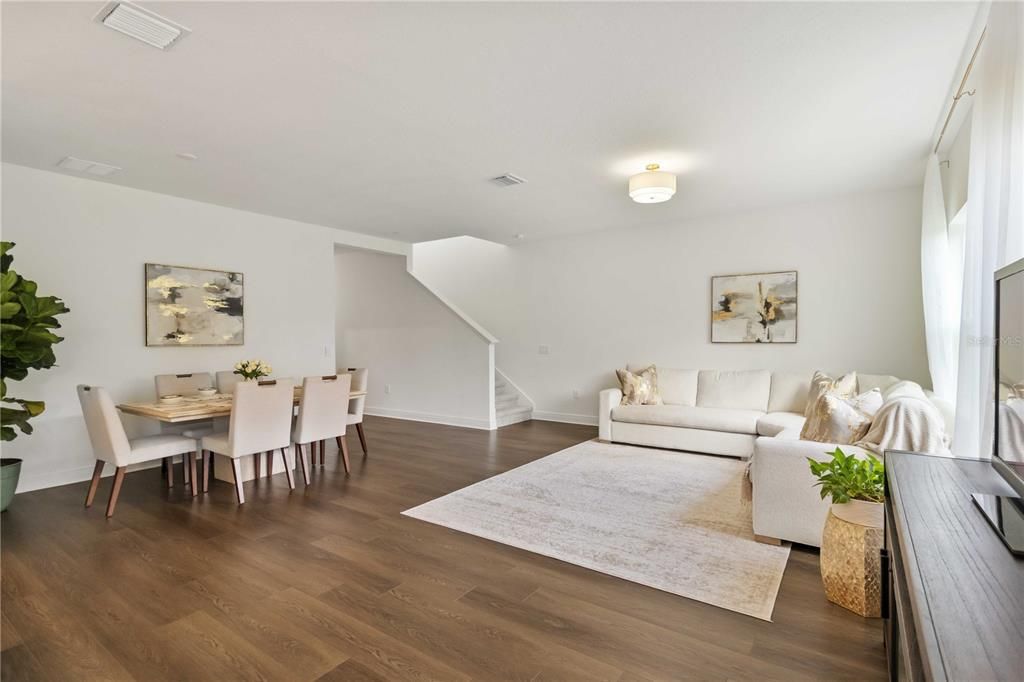 For Sale: $569,900 (3 beds, 2 baths, 2188 Square Feet)