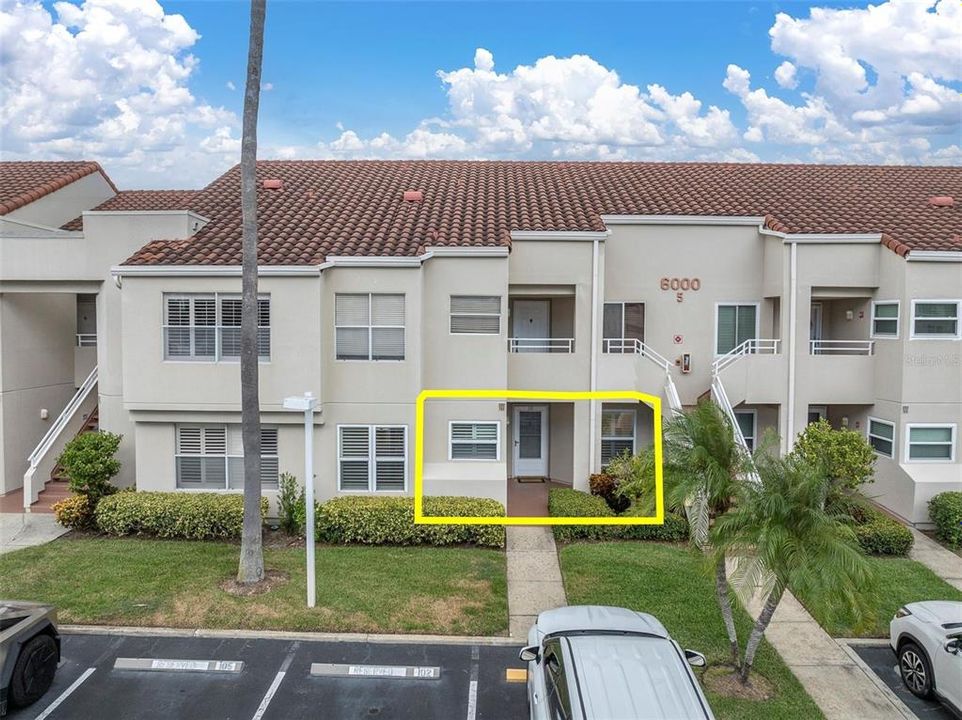 待售: $399,000 (2 贝兹, 2 浴室, 1075 平方英尺)