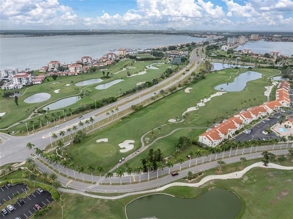 待售: $399,000 (2 贝兹, 2 浴室, 1075 平方英尺)