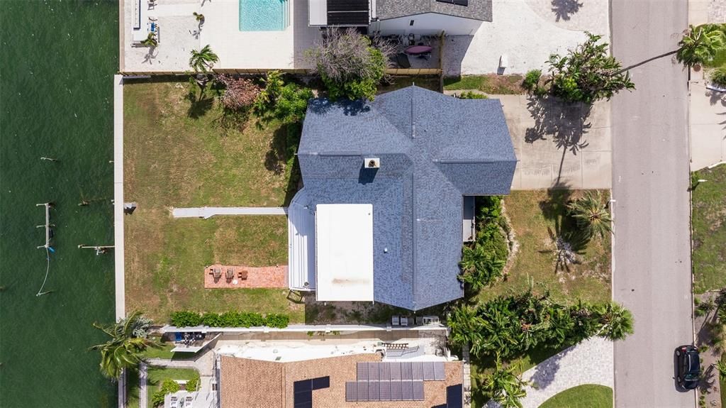 En Venta: $2,295,000 (2 camas, 2 baños, 2400 Pies cuadrados)