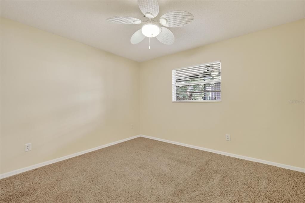 For Sale: $219,900 (2 beds, 2 baths, 1157 Square Feet)