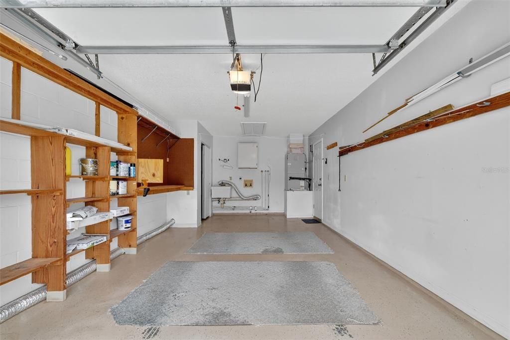 For Sale: $219,900 (2 beds, 2 baths, 1157 Square Feet)