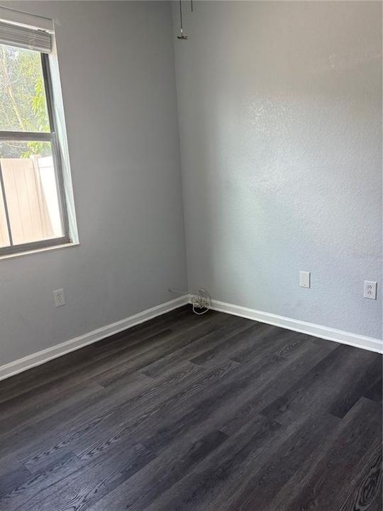 For Rent: $2,200 (4 beds, 3 baths, 1606 Square Feet)