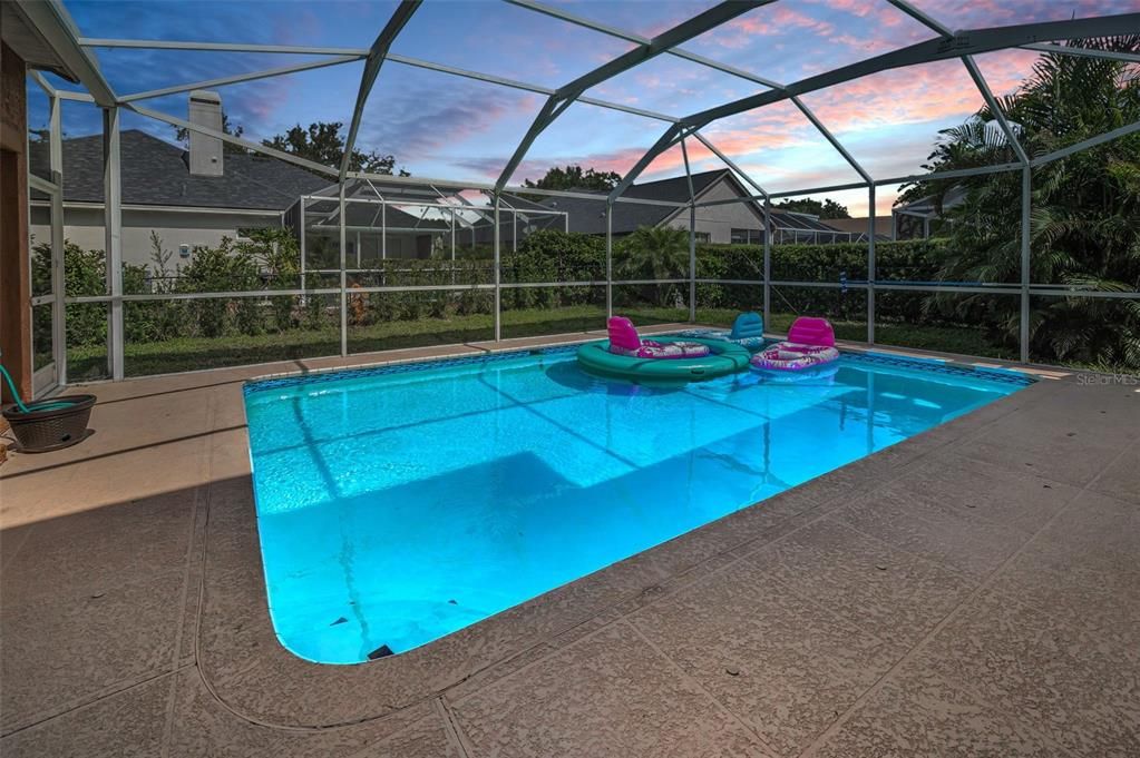 Activo con contrato: $785,000 (5 camas, 3 baños, 2986 Pies cuadrados)