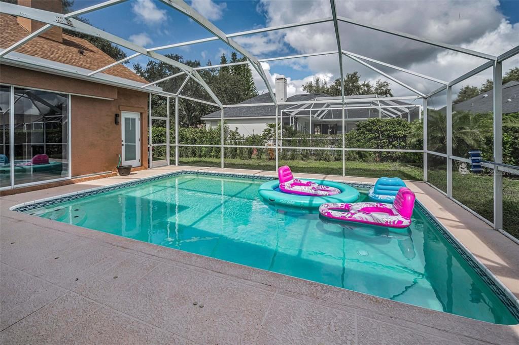 Activo con contrato: $785,000 (5 camas, 3 baños, 2986 Pies cuadrados)