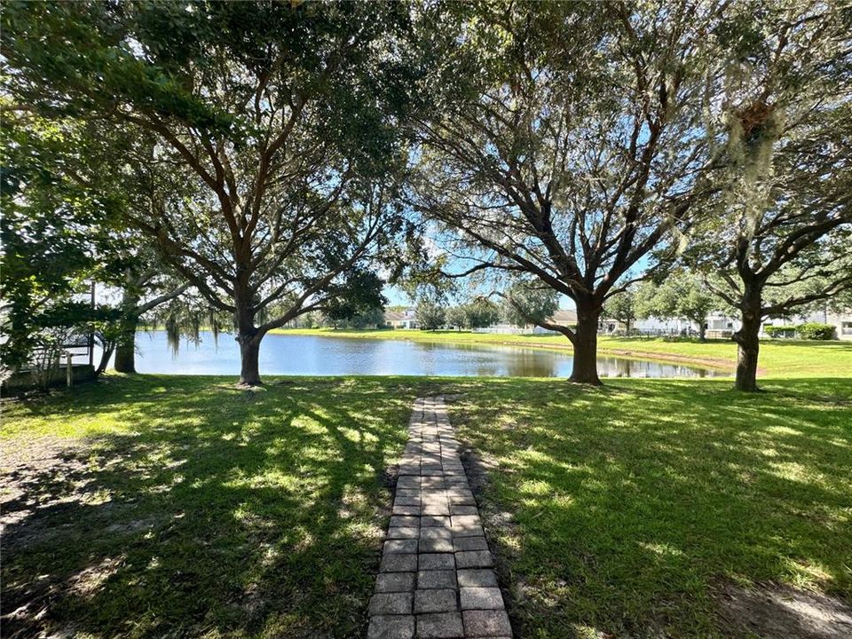 En Renta: $2,980 (5 camas, 3 baños, 2545 Pies cuadrados)