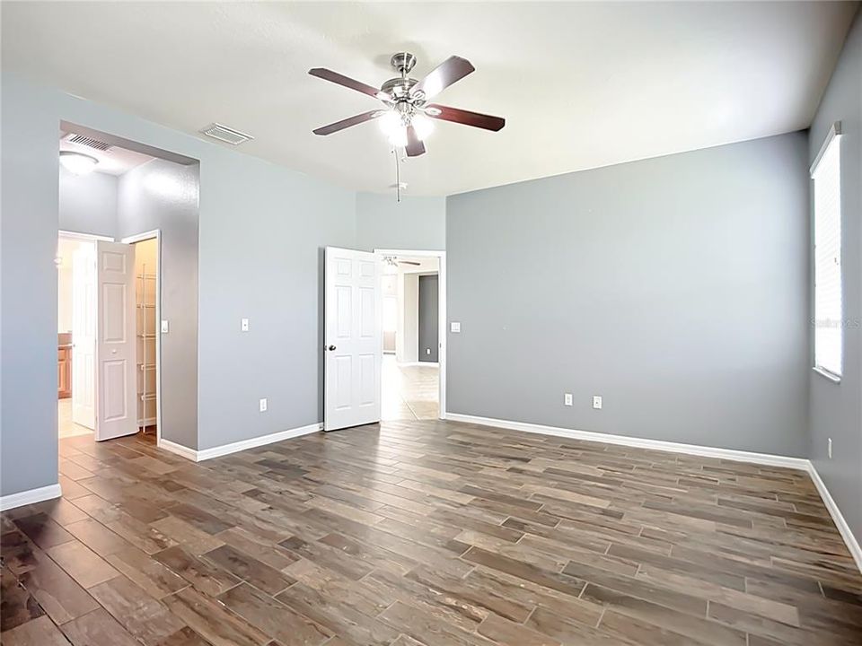 待售: $584,999 (4 贝兹, 3 浴室, 2656 平方英尺)