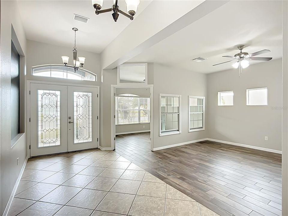 待售: $584,999 (4 贝兹, 3 浴室, 2656 平方英尺)