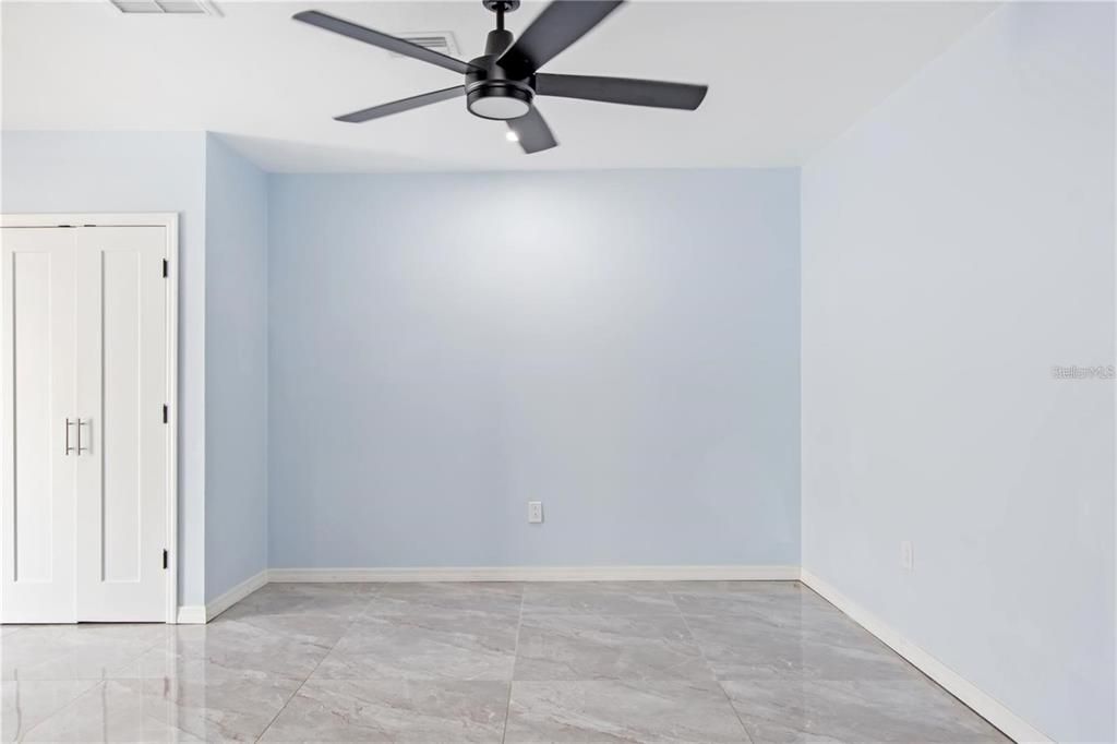 En Renta: $4,250 (4 camas, 3 baños, 1952 Pies cuadrados)