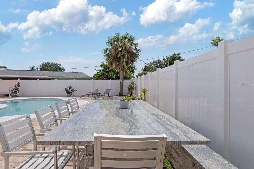 En Renta: $4,250 (4 camas, 3 baños, 1952 Pies cuadrados)