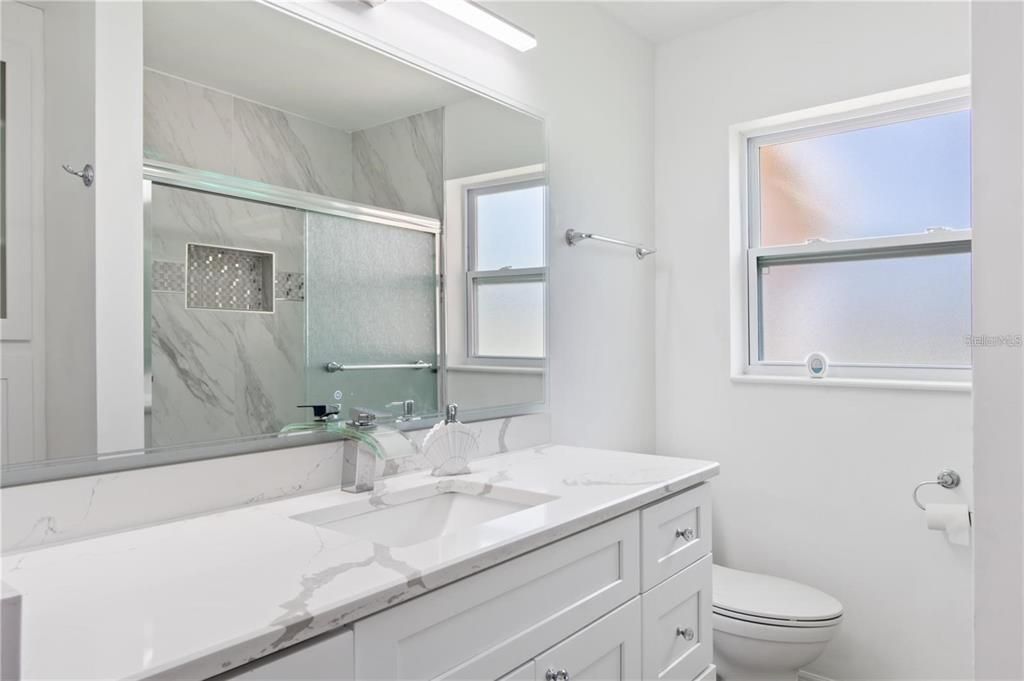 En Renta: $4,250 (4 camas, 3 baños, 1952 Pies cuadrados)