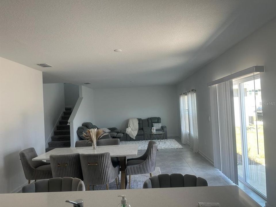 For Rent: $2,600 (4 beds, 3 baths, 2140 Square Feet)