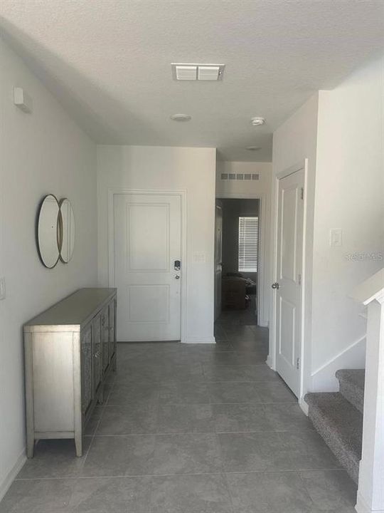 For Rent: $2,600 (4 beds, 3 baths, 2140 Square Feet)