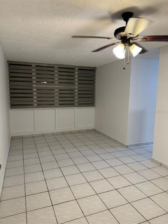 В аренду: $1,100 (3 спален, 1 ванн, 679 Квадратных фут)