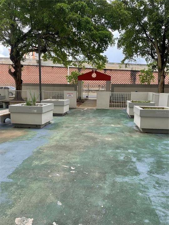 В аренду: $1,100 (3 спален, 1 ванн, 679 Квадратных фут)