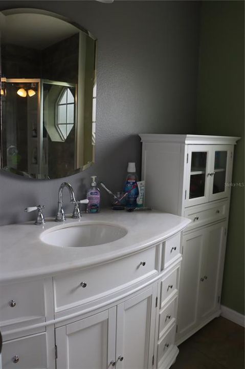 На продажу: $265,000 (3 спален, 2 ванн, 1332 Квадратных фут)