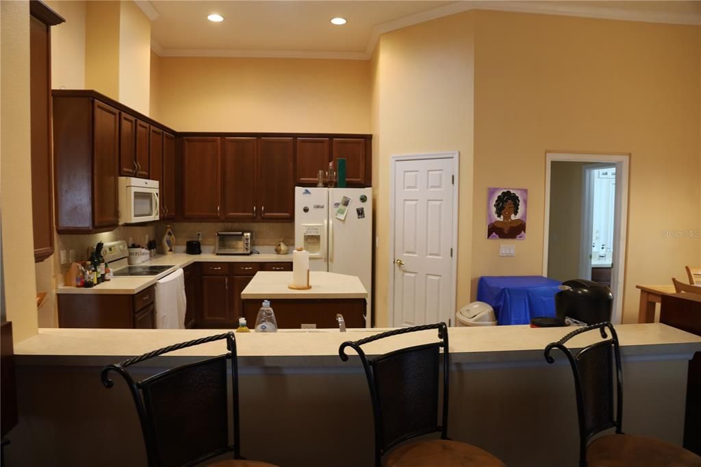 Active With Contract: $485,000 (5 beds, 4 baths, 2835 Square Feet)