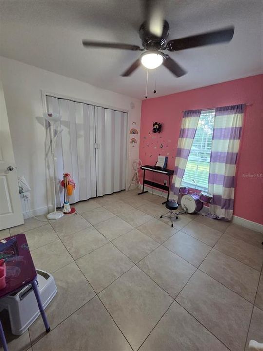 出租: $1,900 (3 贝兹, 2 浴室, 1349 平方英尺)