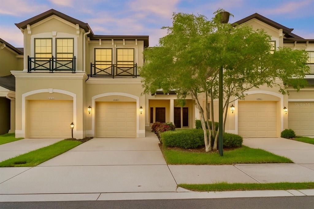 最近售出: $455,000 (3 贝兹, 2 浴室, 1700 平方英尺)