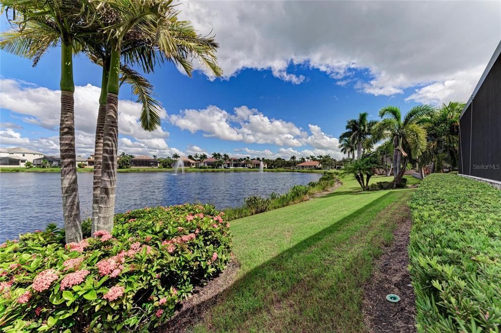 Под контрактом: $1,300,000 (3 спален, 2 ванн, 2493 Квадратных фут)