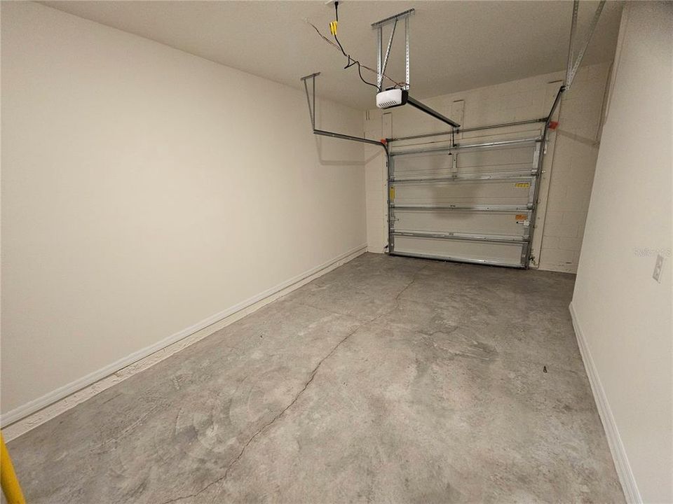 For Rent: $2,300 (3 beds, 2 baths, 1534 Square Feet)