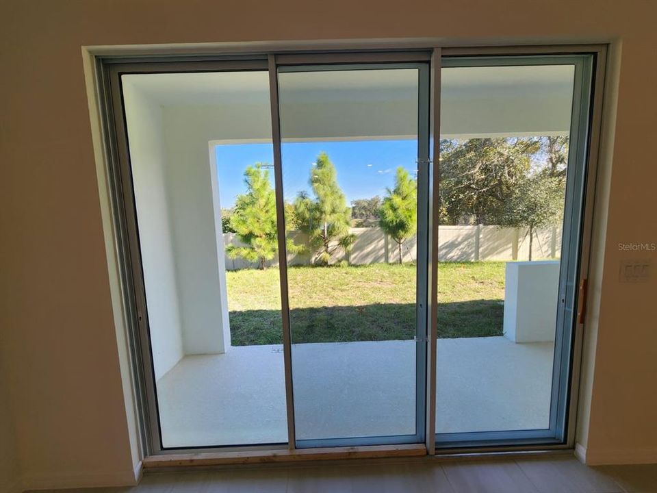 For Rent: $2,300 (3 beds, 2 baths, 1534 Square Feet)