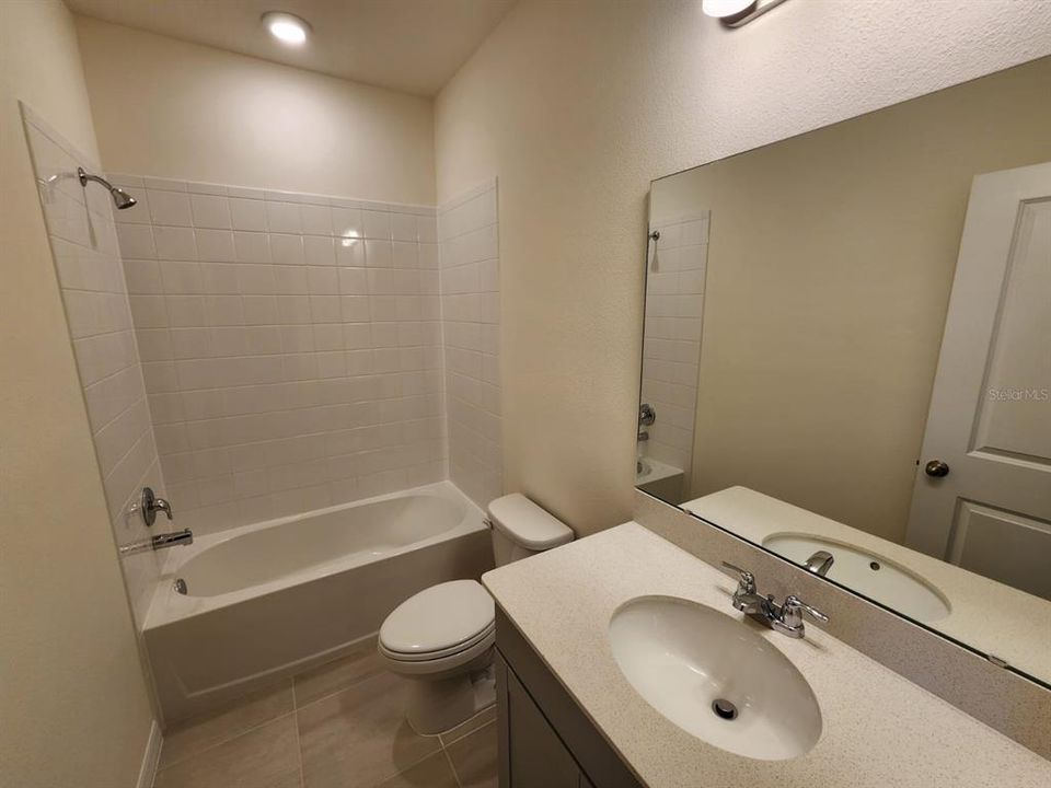 For Rent: $2,300 (3 beds, 2 baths, 1534 Square Feet)