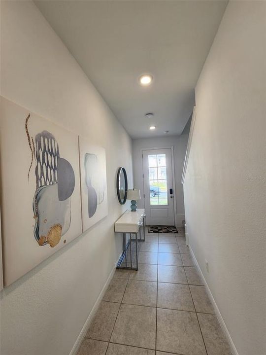 For Rent: $2,300 (3 beds, 2 baths, 1653 Square Feet)