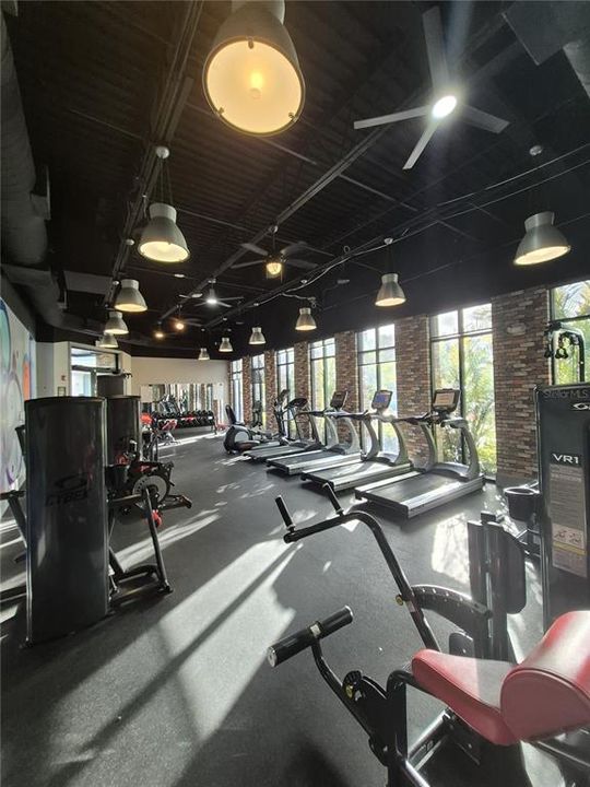 For Rent: $2,300 (3 beds, 2 baths, 1653 Square Feet)