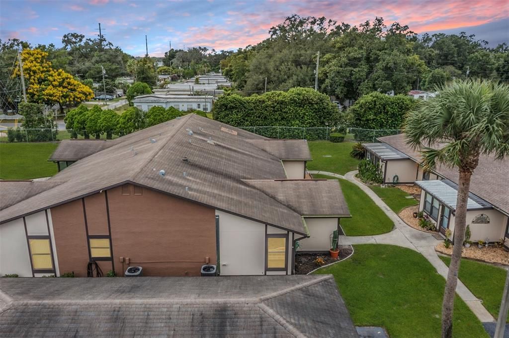 На продажу: $130,000 (2 спален, 2 ванн, 864 Квадратных фут)