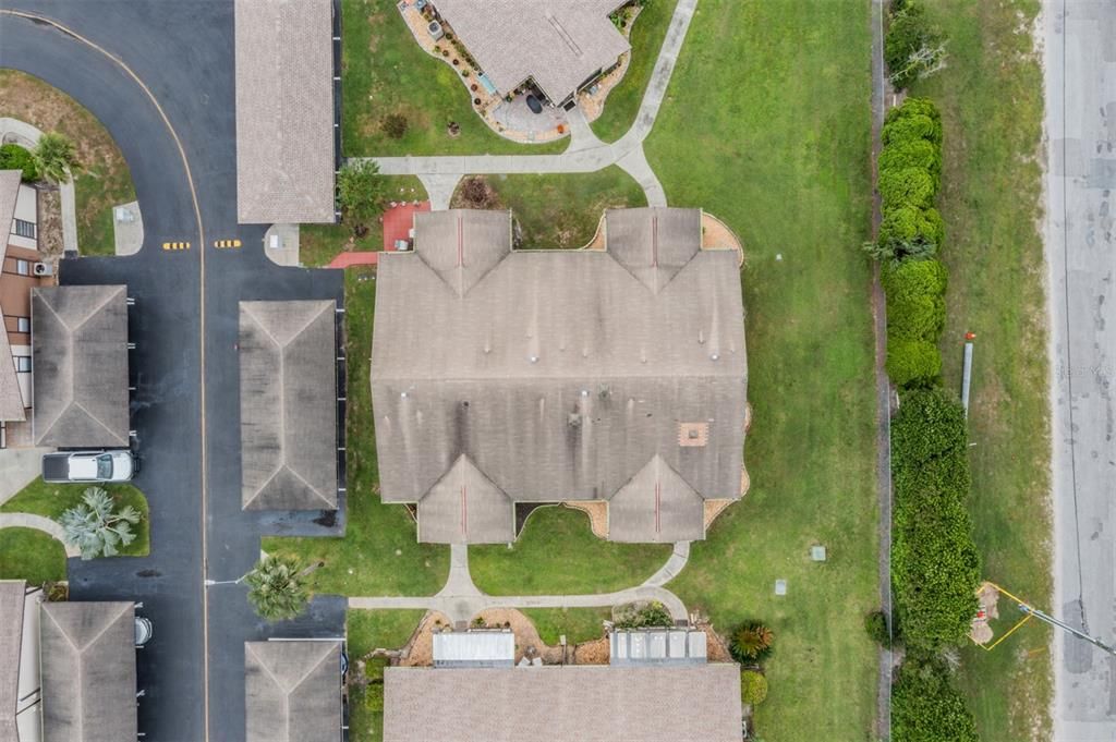 На продажу: $130,000 (2 спален, 2 ванн, 864 Квадратных фут)