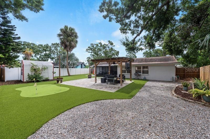 For Rent: $3,100 (3 beds, 2 baths, 1742 Square Feet)