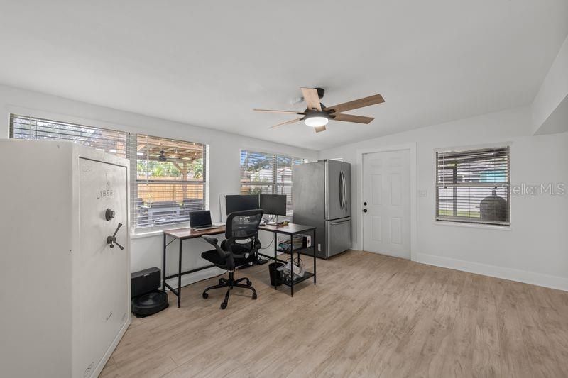 For Rent: $3,100 (3 beds, 2 baths, 1742 Square Feet)