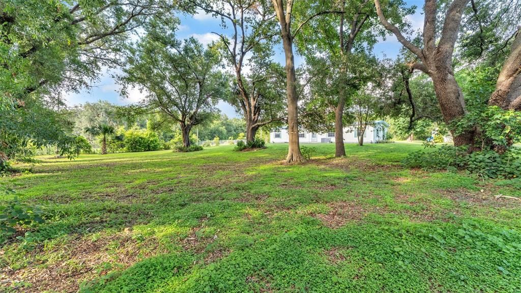 合同活跃: $264,500 (3 贝兹, 2 浴室, 1440 平方英尺)