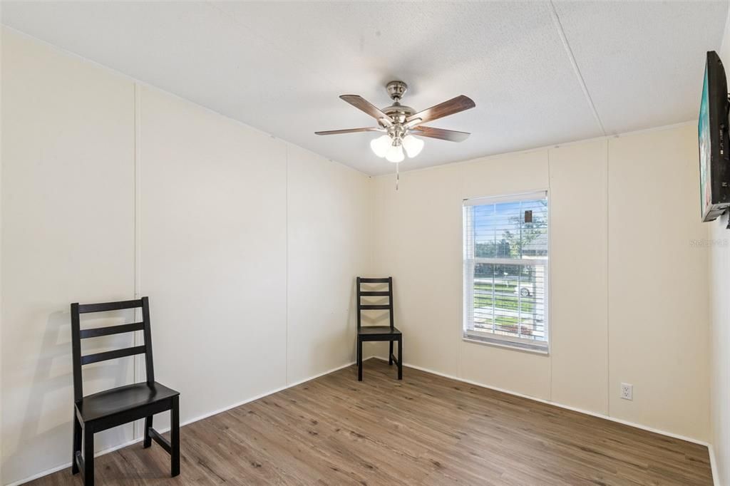 For Sale: $234,000 (4 beds, 2 baths, 1620 Square Feet)