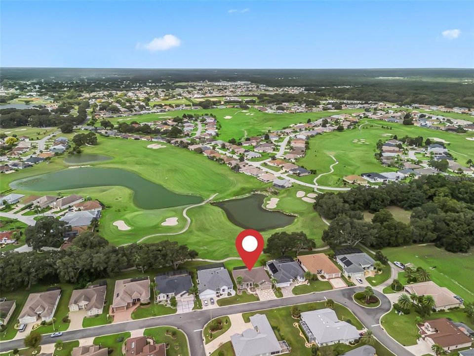 For Sale: $559,900 (3 beds, 3 baths, 2074 Square Feet)