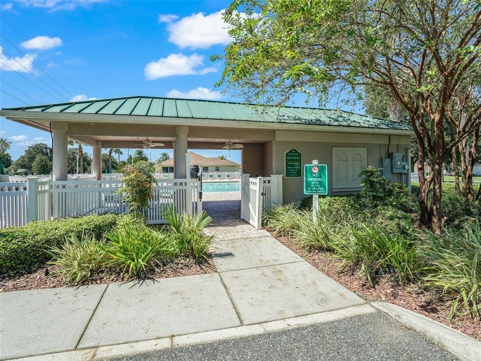 For Sale: $559,900 (3 beds, 3 baths, 2074 Square Feet)